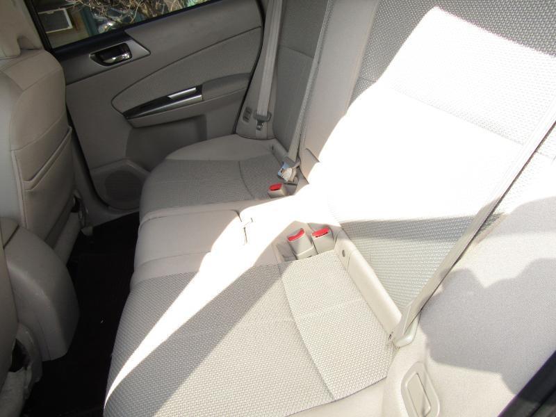 Subaru Forester 2.5X Premium 2013