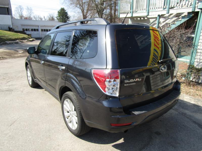 Subaru Forester 2.5X Premium 2013