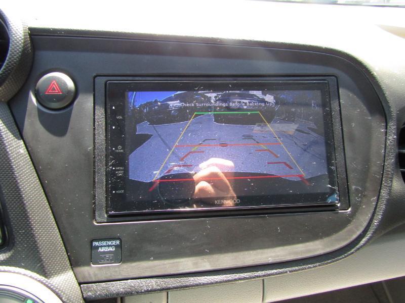 Honda Insight Hatchback with A/C 2013