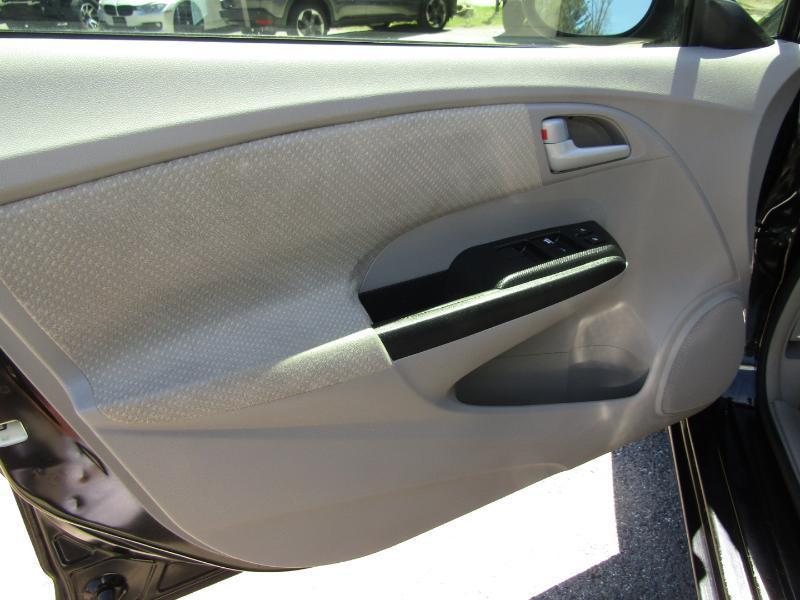 Honda Insight Hatchback with A/C 2013