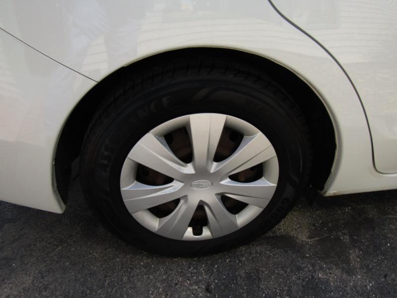 Subaru Impreza 2.0i PZEV CVT 5-Door 2015