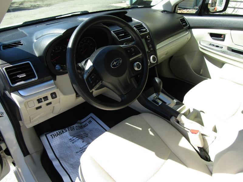 Subaru Impreza 2.0i PZEV CVT 5-Door 2015