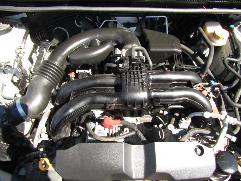 Subaru Impreza 2.0i PZEV CVT 5-Door 2015