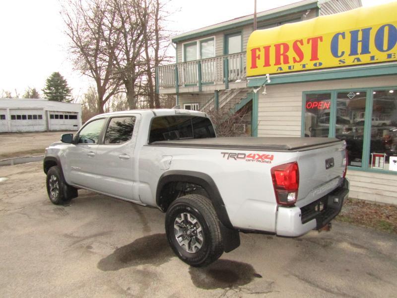 Toyota Tacoma  2019