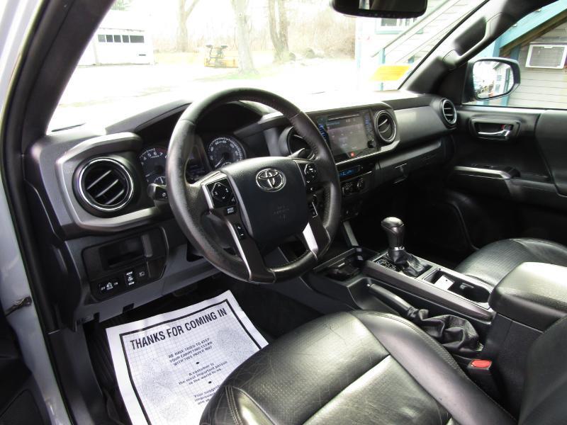 Toyota Tacoma  2019