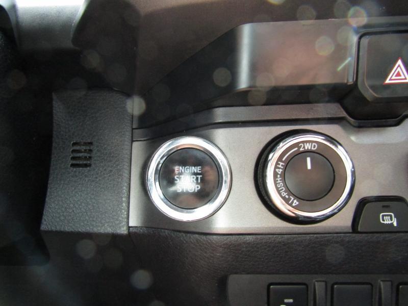 Toyota Tacoma  2019