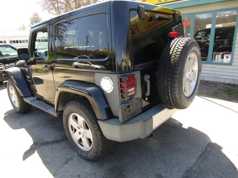 Jeep Wrangler Sahara 4WD 2012