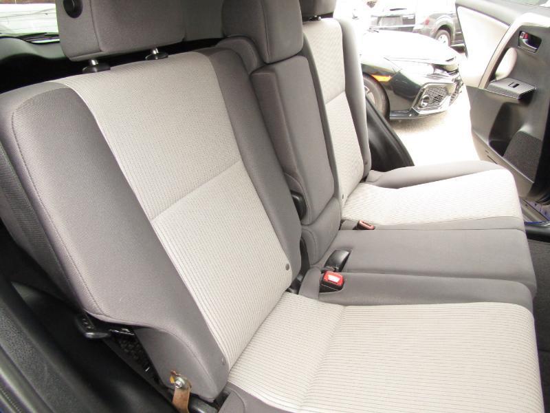 Toyota RAV4 LE AWD 2015