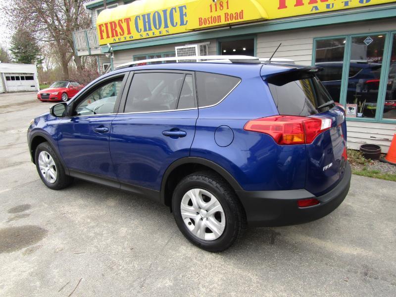 Toyota RAV4 LE AWD 2015