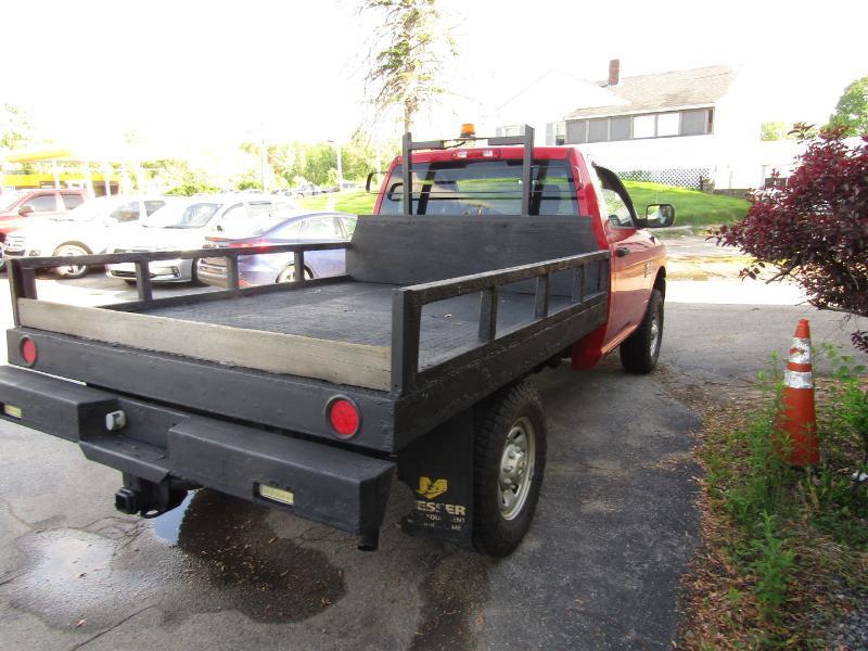 RAM 2500 ST 4WD 2014