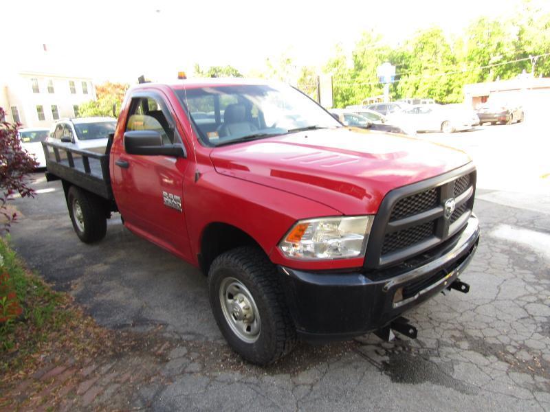 RAM 2500 ST 4WD 2014