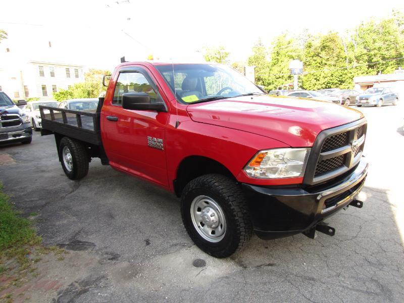 RAM 2500 ST 4WD 2014