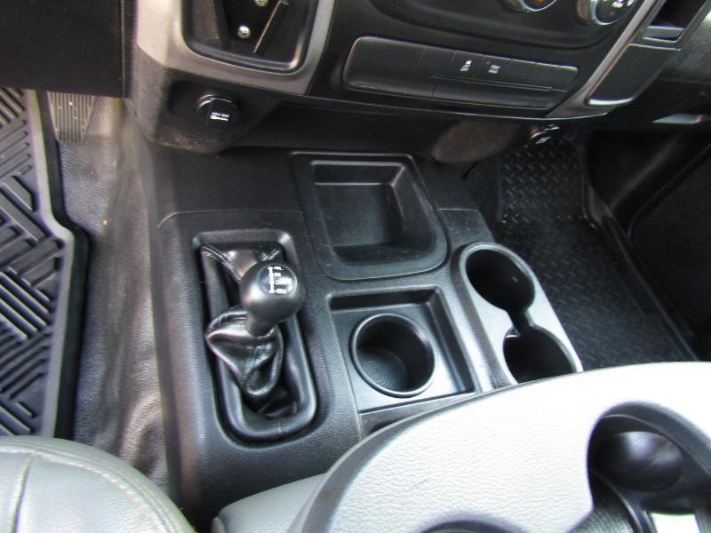 RAM 2500 ST 4WD 2014