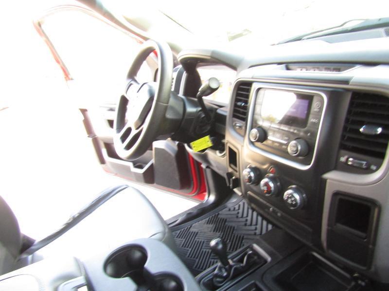 RAM 2500 ST 4WD 2014