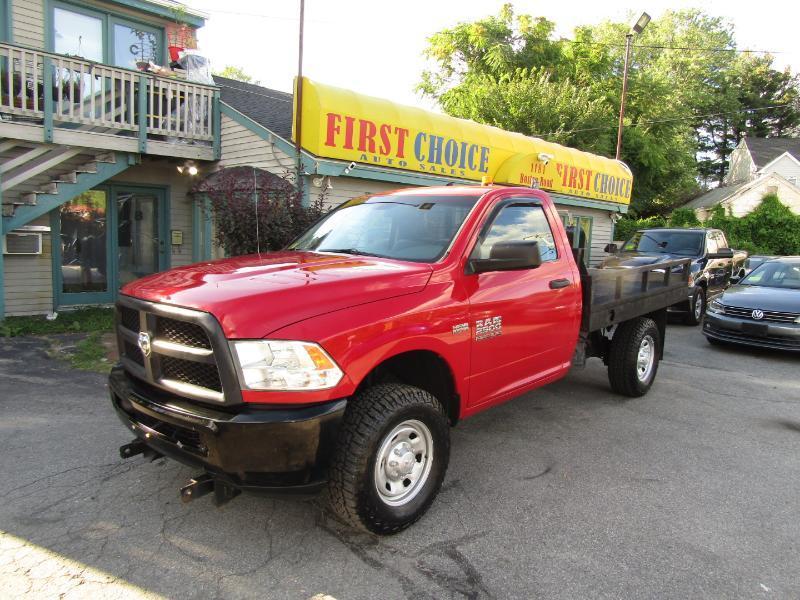 RAM 2500 ST 4WD 2014