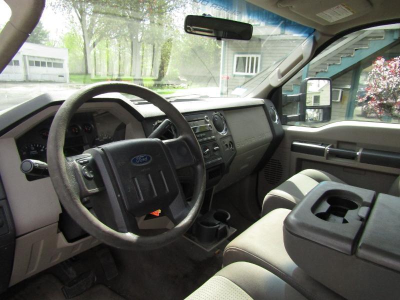 Ford F-350 SD Lariat SuperCab 4WD 2010