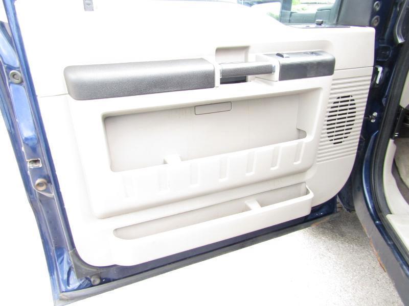 Ford F-350 SD Lariat SuperCab 4WD 2010