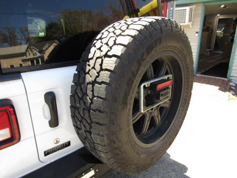Jeep Wrangler Unlimited Sport 2018