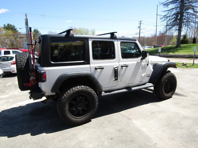 Jeep Wrangler Unlimited Sport 2018