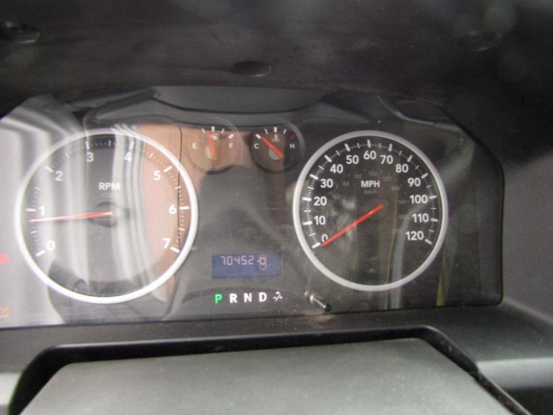 RAM 1500 SLT Quad Cab 4WD 2011