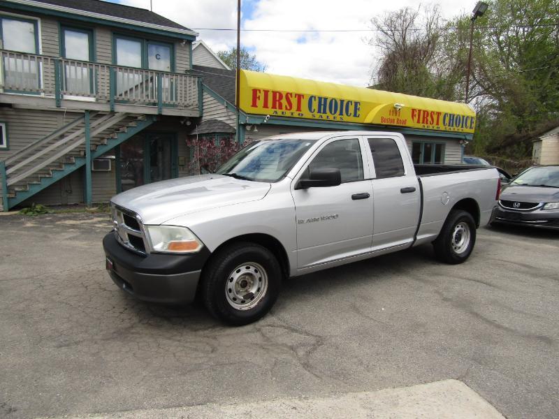 RAM 1500 SLT Quad Cab 4WD 2011