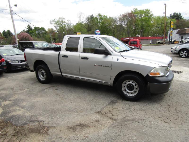 RAM 1500 SLT Quad Cab 4WD 2011