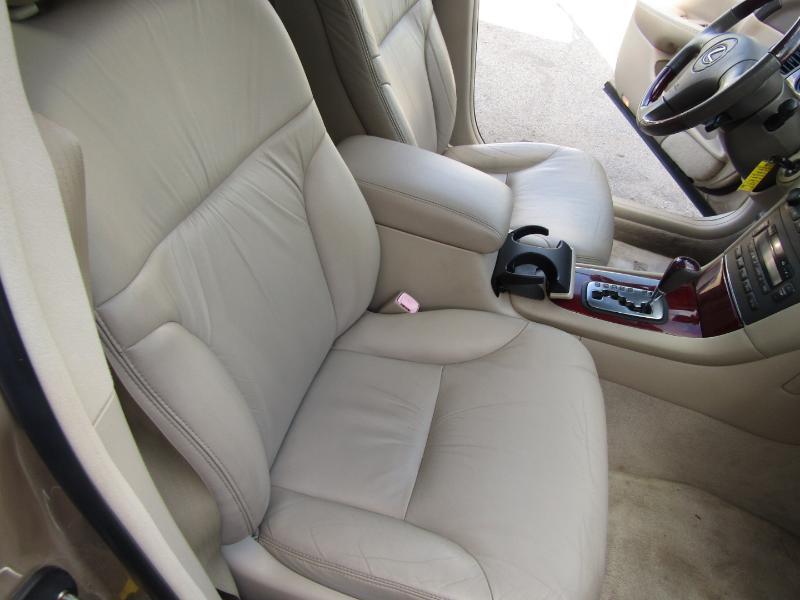 Lexus ES 330 Sedan 2004