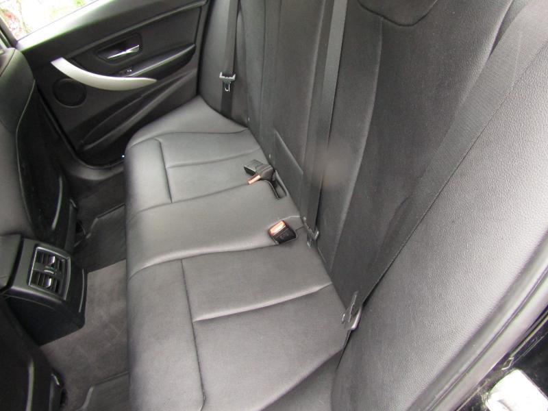 BMW 3-Series 320i Sedan 2016