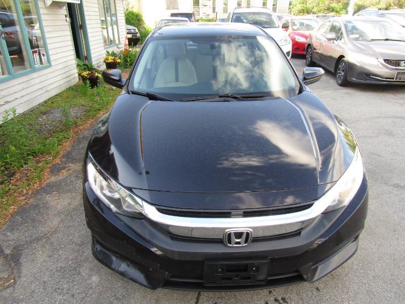 Honda Civic LX Sedan AT 2017