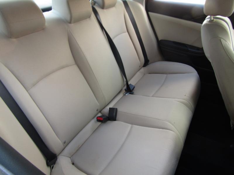 Honda Civic LX Sedan AT 2017