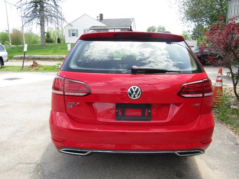 Volkswagen Golf SportWagen TSI SE 6A 2018