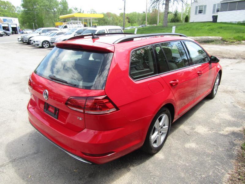 Volkswagen Golf SportWagen TSI SE 6A 2018