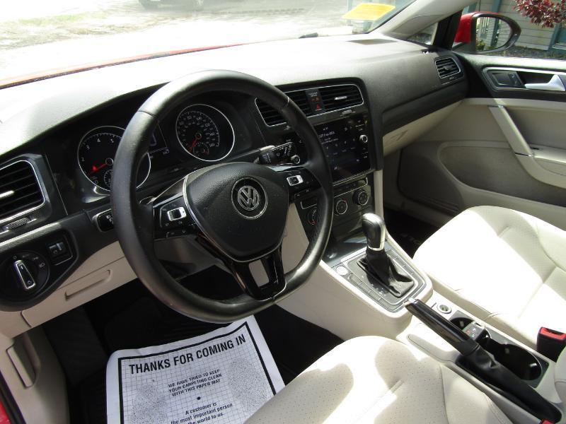 Volkswagen Golf SportWagen TSI SE 6A 2018