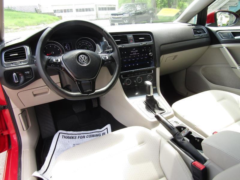 Volkswagen Golf SportWagen TSI SE 6A 2018
