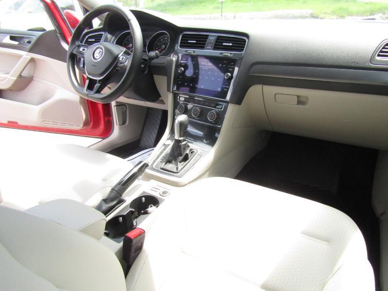 Volkswagen Golf SportWagen TSI SE 6A 2018