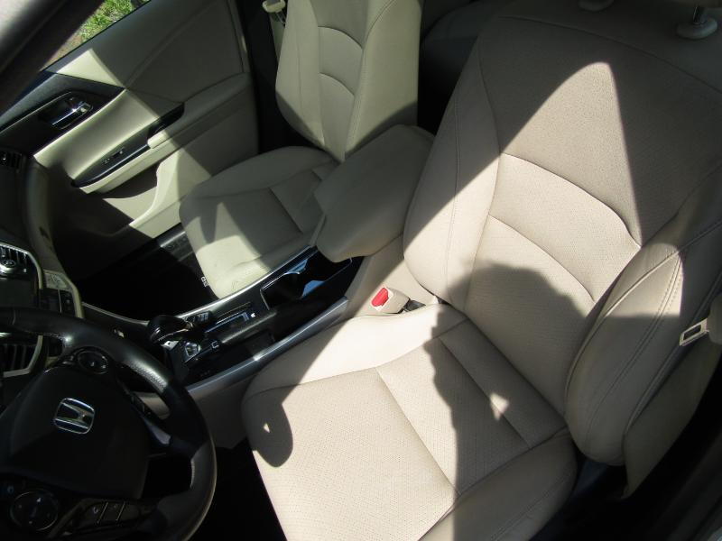 Honda Accord Hybrid EX-L 2014