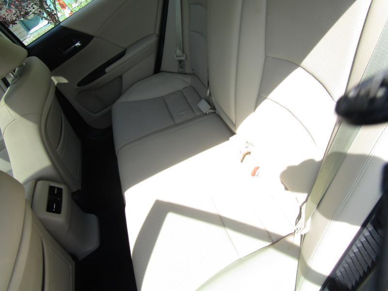 Honda Accord Hybrid EX-L 2014