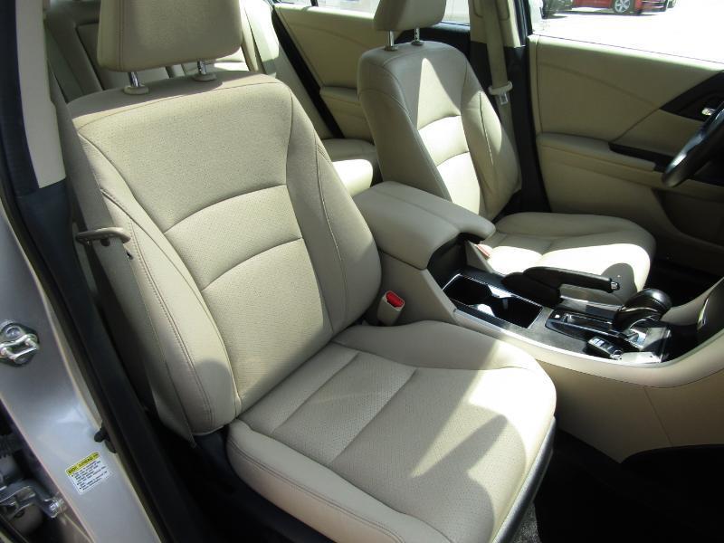 Honda Accord Hybrid EX-L 2014