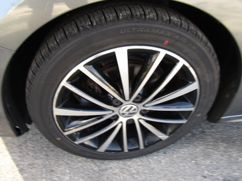 Volkswagen Jetta SE 6A 2016
