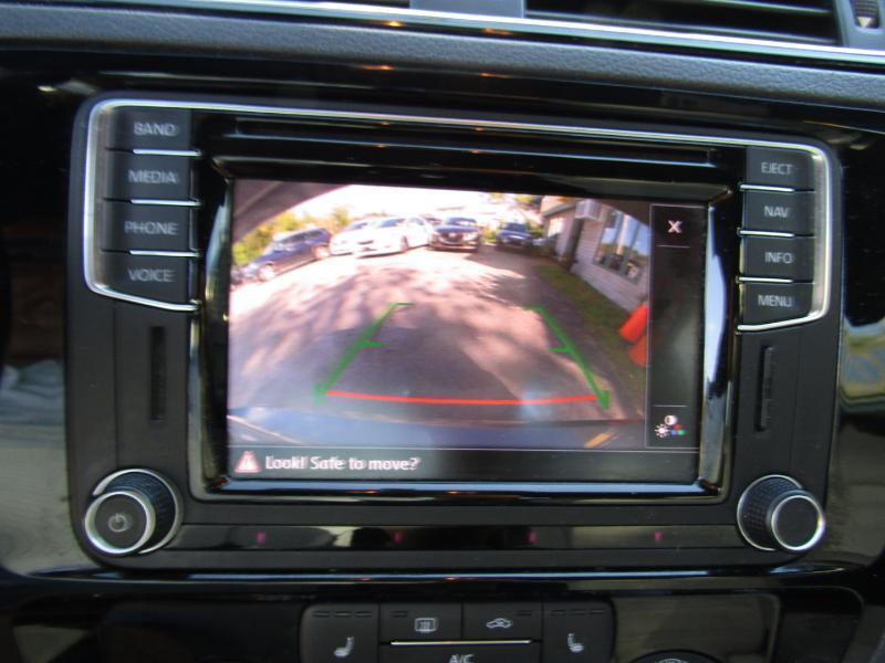 Volkswagen Jetta SE 6A 2016