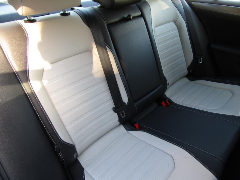 Volkswagen Jetta SE 6A 2016