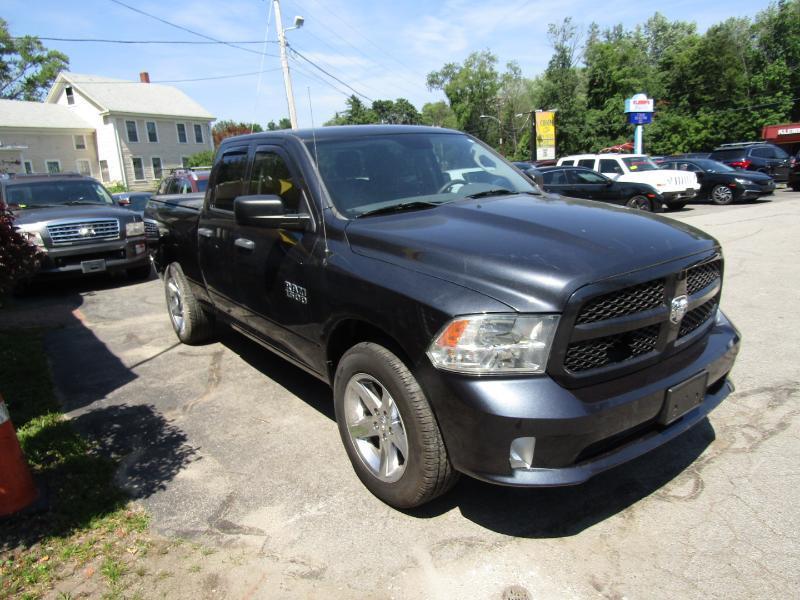 RAM 1500 Tradesman Quad Cab 4WD 2017