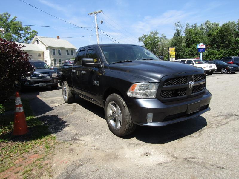 RAM 1500 Tradesman Quad Cab 4WD 2017