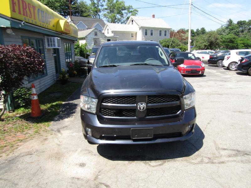 RAM 1500 Tradesman Quad Cab 4WD 2017