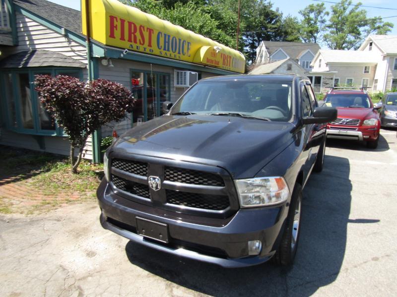 RAM 1500 Tradesman Quad Cab 4WD 2017