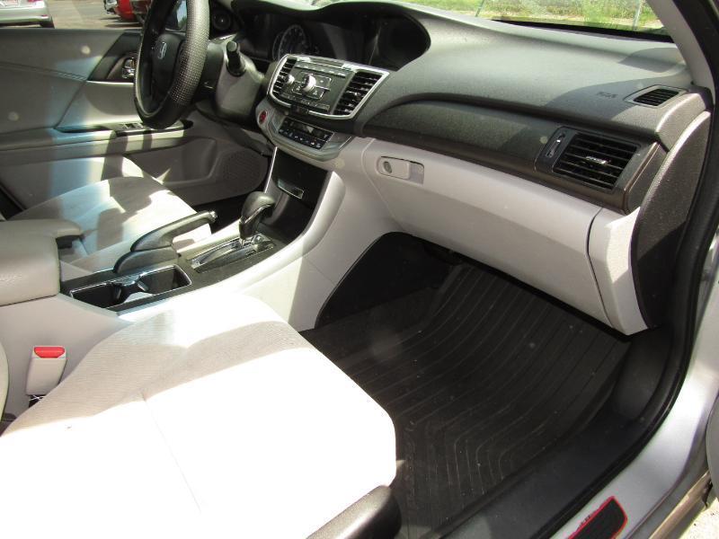 Honda Accord EX Sedan CVT 2013