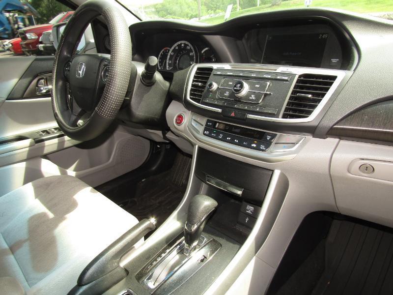 Honda Accord EX Sedan CVT 2013