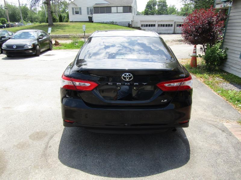 Toyota Camry LE 2018
