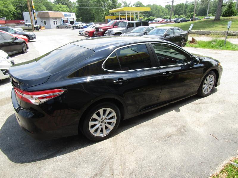 Toyota Camry LE 2018