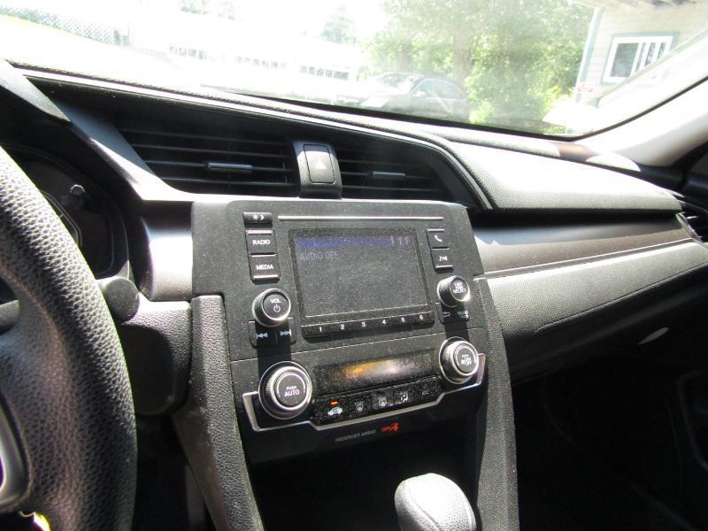 Honda Civic LX Sedan CVT 2017
